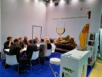 Cata-de-vino-andaluz-en-el-espacio-Extenda-de-Prodexpo