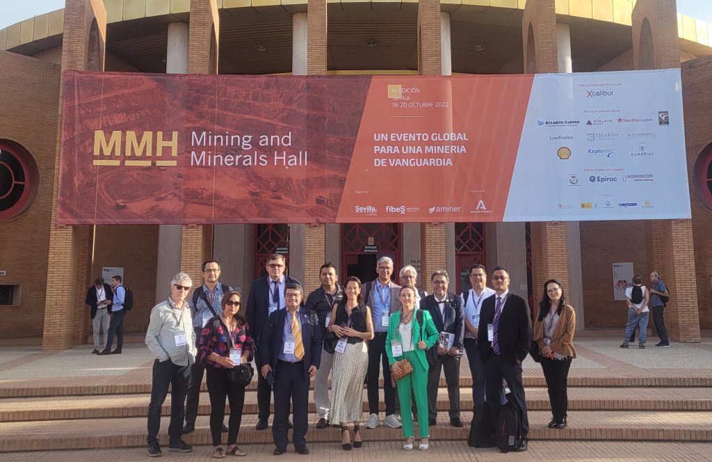 Imagen de la noticia La Junta organiza un encuentro comercial internacional con agentes de 10 países en el certamen de minería Mining and Minerals Hall