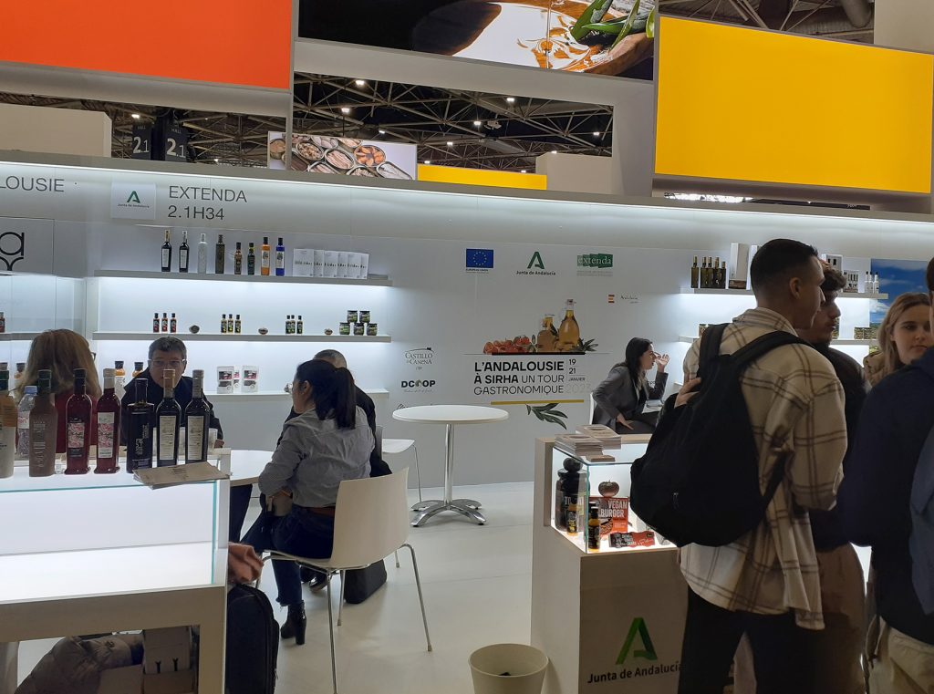 Imagen de la noticia La Junta impulsa al agroalimentario andaluz en Francia, donde las ventas crecen hasta la cifra récord de 1.636 millones de euros en 2022