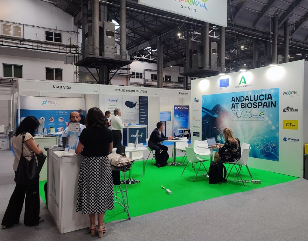 Imagen de la noticia Andalucía TRADE refuerza la industria biotecnológica andaluza, que acapara con 122 empresas el 14% del sector en España