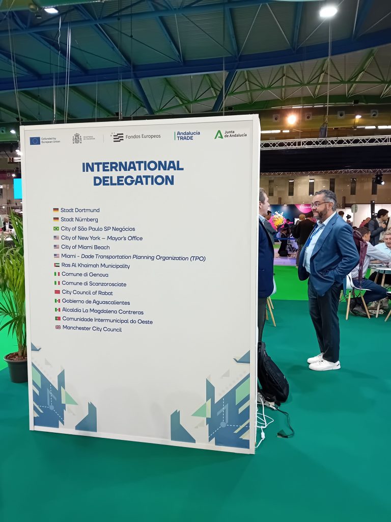Imagen de la noticia Andalucía TRADE posiciona a la comunidad como referente internacional en ciudades inteligentes y movilidad sostenible en Greencities & S-Moving