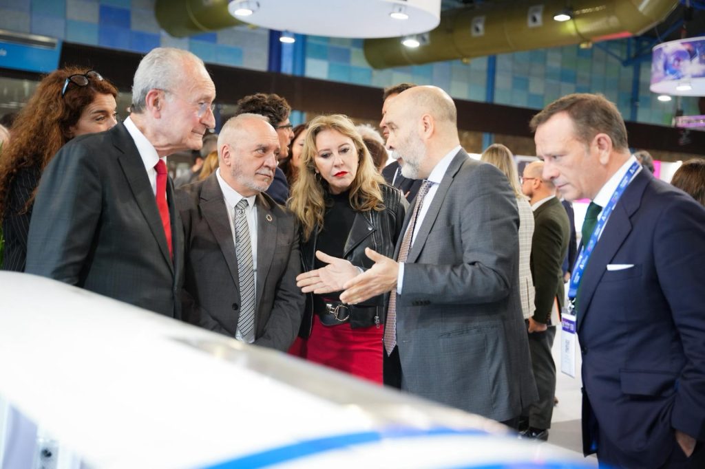 Imagen de la noticia La Junta anuncia en Transfiere el mayor plan de apoyo a la I+D empresarial de su historia