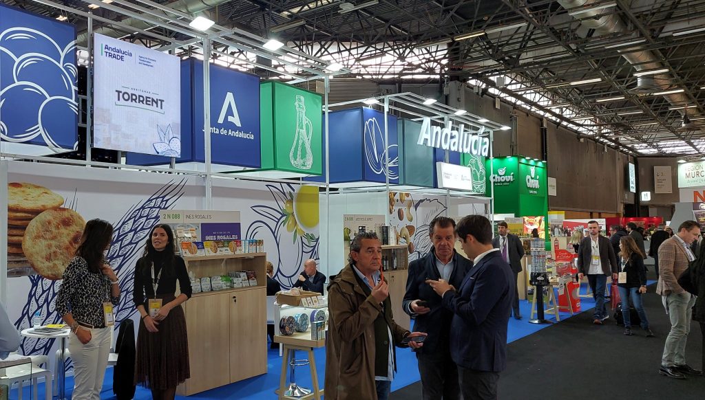 Imagen de la noticia Andalucía TRADE prepara a las pymes agroalimentarias andaluzas para SIAL 2026 con un taller online sobre estrategia de marca